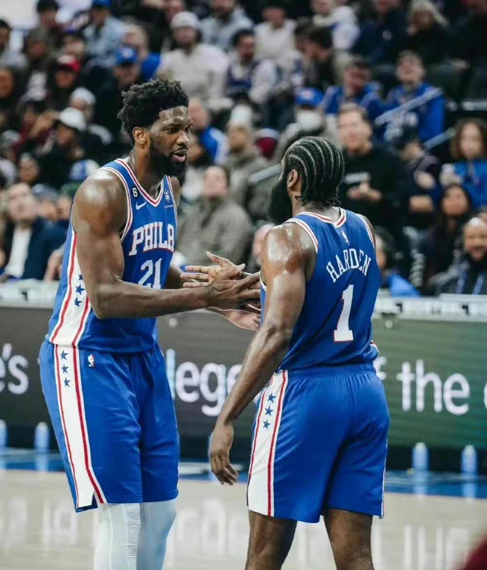 关于陕西队客场遭遇窘境,连续两连败颓势难挽回的信息 关于陕西队客场遭遇窘境,连续两连败颓势难挽回的信息